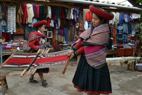 Où apprendre les techniques de tissage traditionnel en Bolivie?